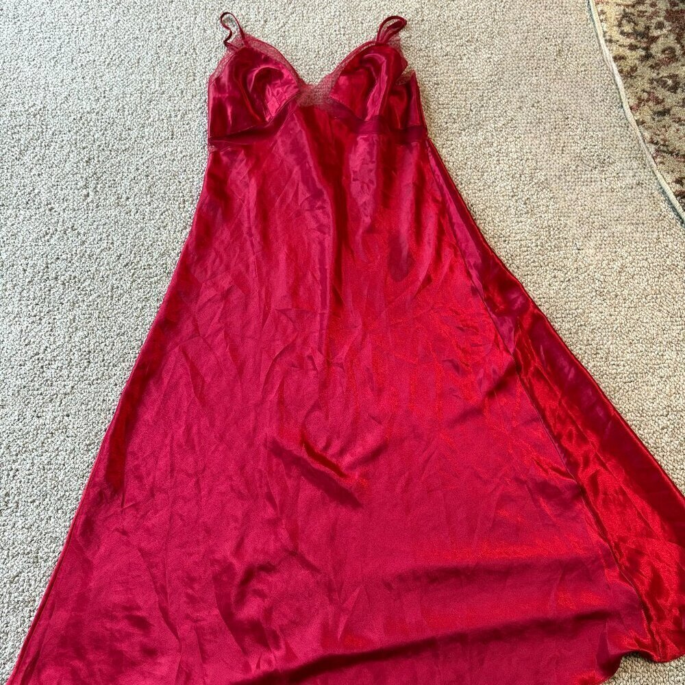 Victoria’s Secret Very Sexy Red Slip Dress M Y2K Lingerie Glam Valentines Sexy - Picture 2 of 12